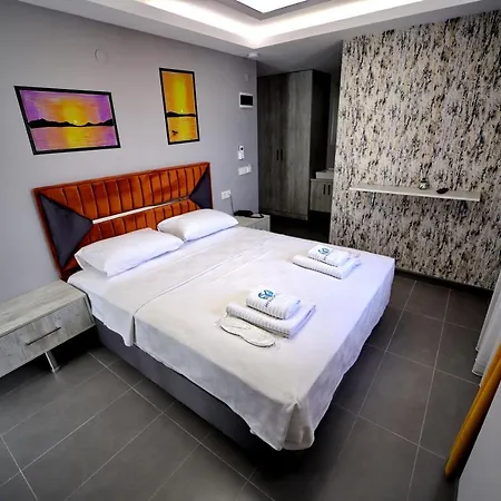 Hotel My 2*