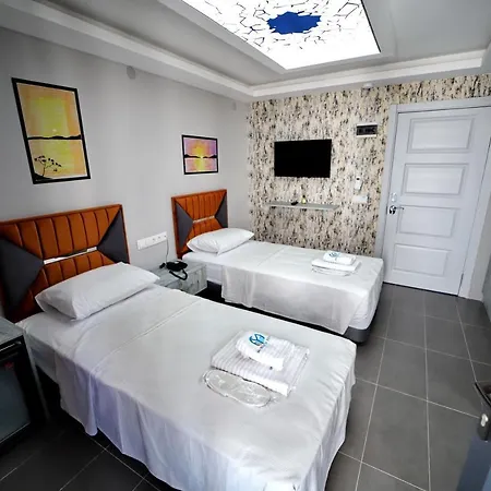 Hotel My 2*