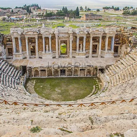 My 2* Κουσάντασι