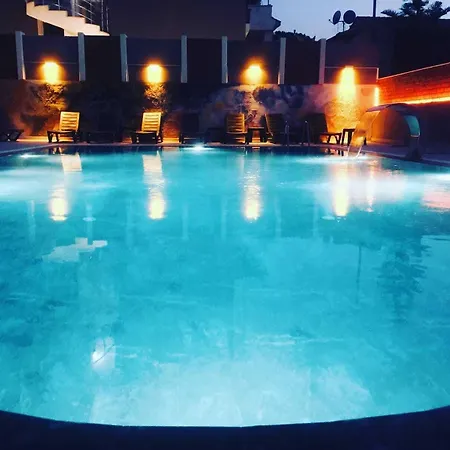 My Hotel 2*